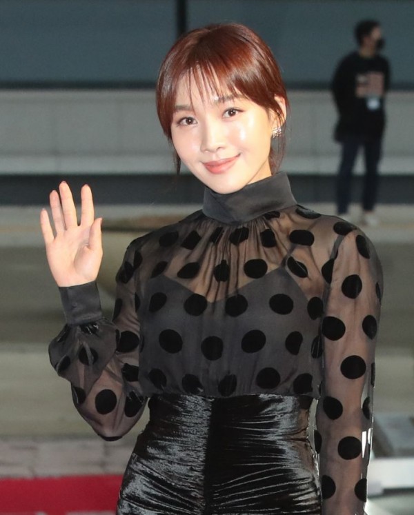 서예지→최희서, 블랙의 우아함과 함께한 ★ 부일영화상 레드카펫 [포토뉴스]